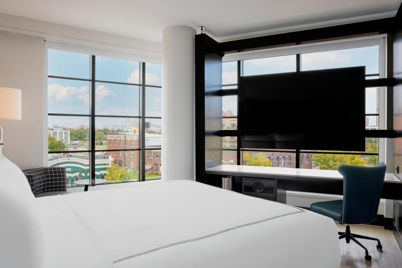Готель The Godfrey Detroit, Curio Collection By Hilton Екстер'єр фото