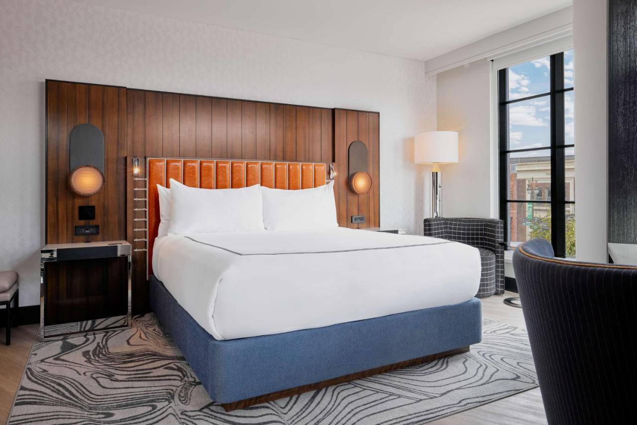 Готель The Godfrey Detroit, Curio Collection By Hilton Екстер'єр фото