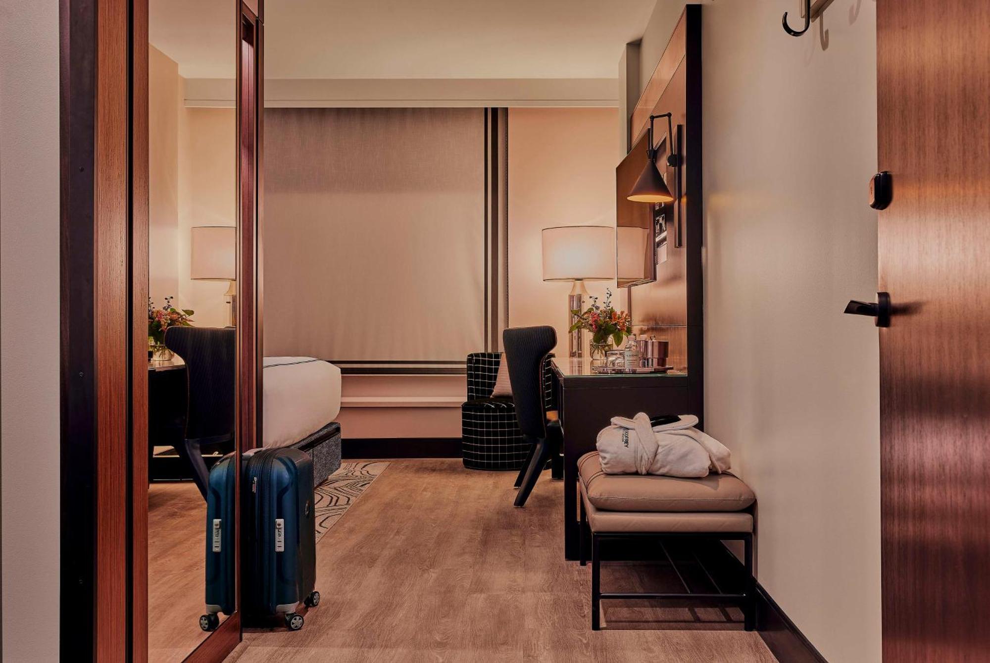 Готель The Godfrey Detroit, Curio Collection By Hilton Екстер'єр фото